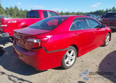 2014 Toyota Camry Se z USA, uszkodzony, nr VIN 4T1BF1FK6EU791278